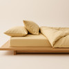 Комплект IDEIA Premium Satin евро 200×220 см с простыней на резинке, бежевый