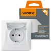 Одинарная розетка с заземлением, крышкой и повышенной огнеупорностью VIDEX BINERA VF-BNSK1GС-W белая